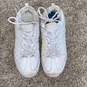 Size 6.5 varsity cheer shoes